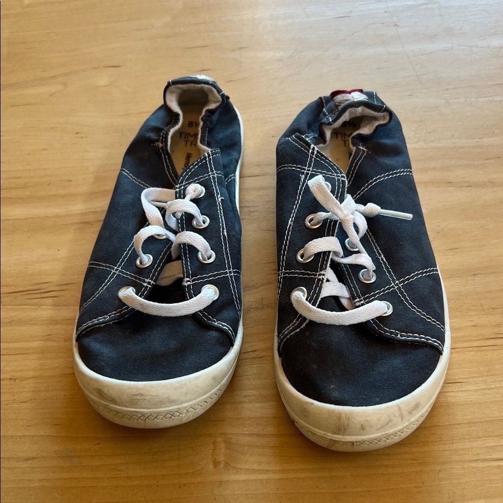 Time and Tru Blue Canvas Sneakers